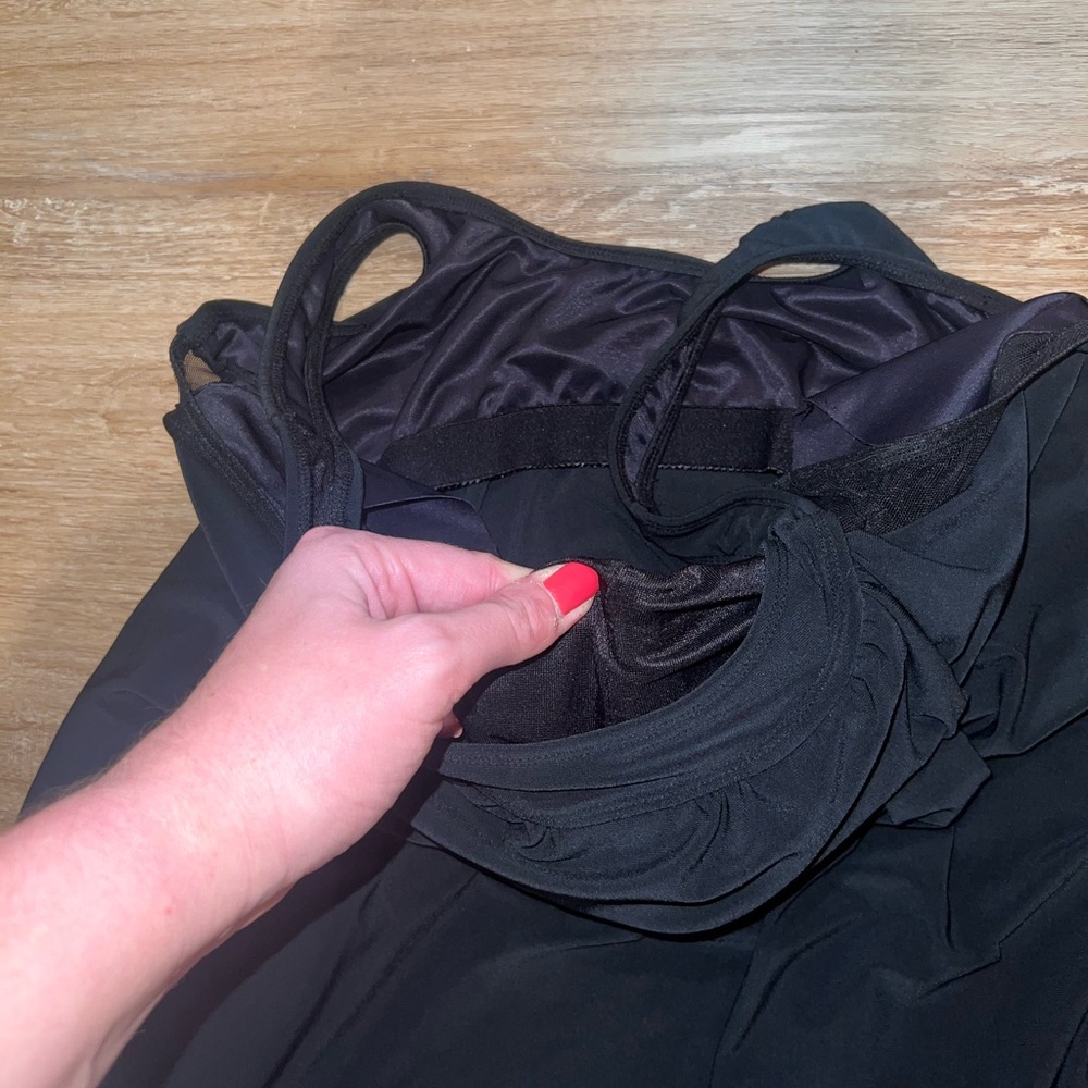 Miraclesuit | Miraclesuit DD-Cup Ursula Tankini Top - Picture 4 of 7